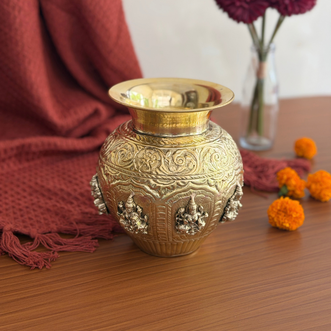 <b>Aastha Ke Saathi </b></br>(Puja Accessories)