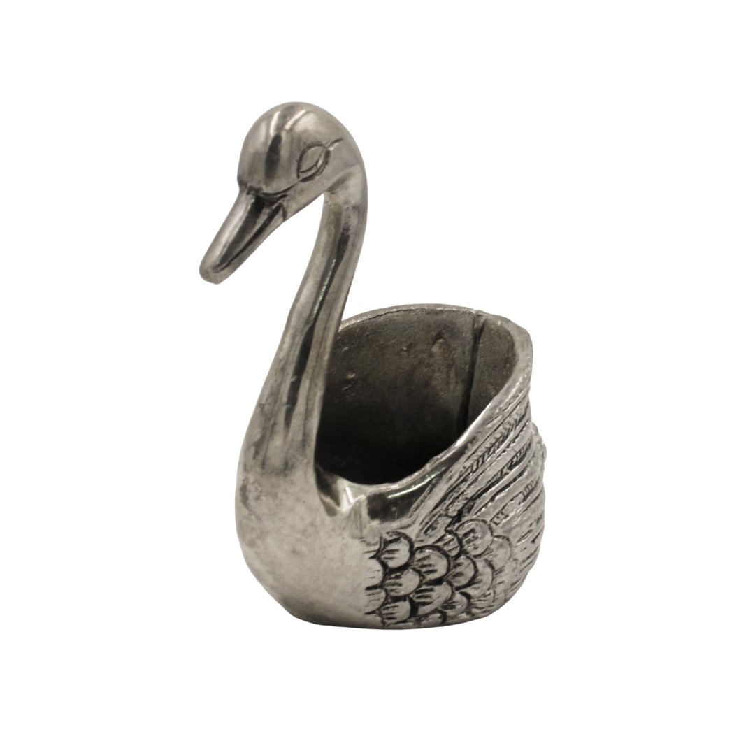 Swan Candle Holder – Hansa Decor