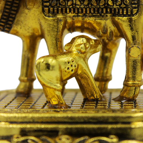 Kamadhenu Cow and Calf Figurine – Kamadhenu Figurine